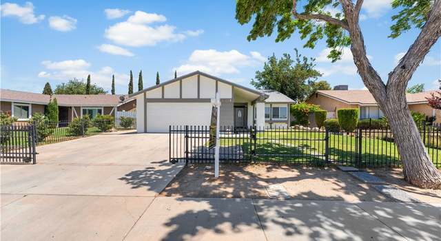 Photo of 39056 Dianron Rd, Palmdale, CA 93551