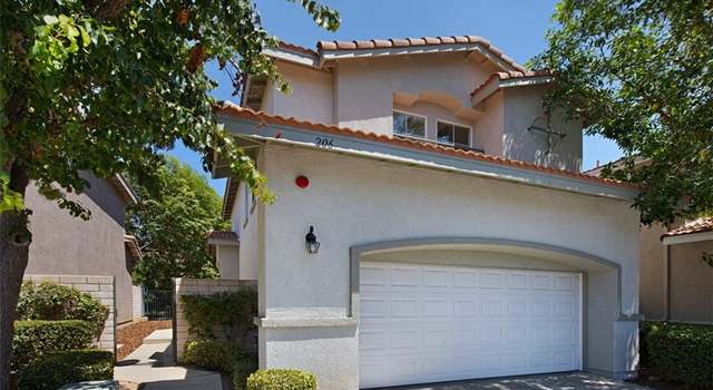 Photo of 206 Roskelly Way, Placentia, CA 92870
