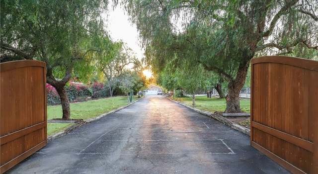 Photo of 10735 Variel Ave, Chatsworth, CA 91311