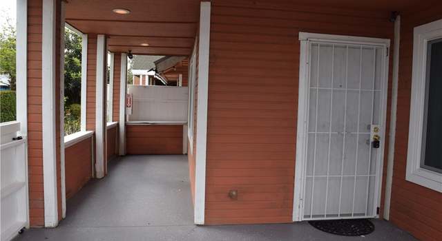 Photo of 309 N Raitt St #4, Santa Ana, CA 92703