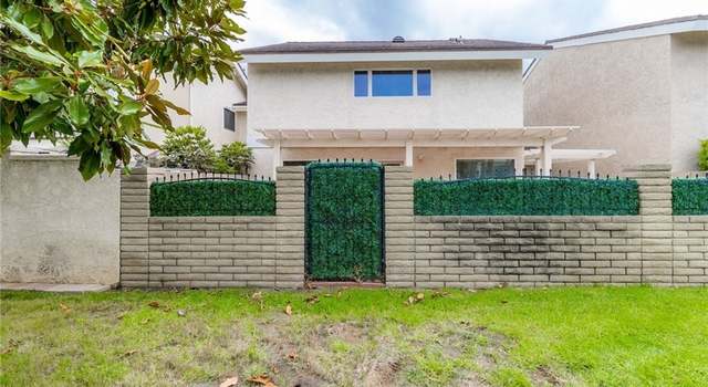 Photo of 5176 Piccadilly Cir, Westminster, CA 92683