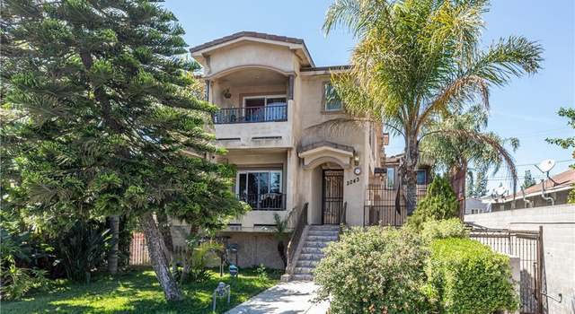 Photo of 2243 N Buena Vista St #104, Burbank, CA 91504