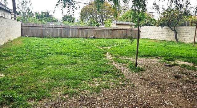 Photo of 2106 W 10th St, Santa Ana, CA 92703
