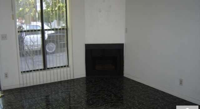 Photo of 4018 W 5TH St #13, Santa Ana, CA 92703