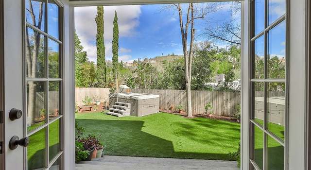 Photo of 4816 Regalo Rd, Woodland Hills, CA 91364