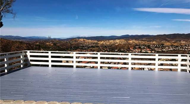 Photo of 28111 Florence Ln, Canyon Country, CA 91351
