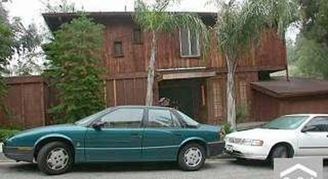 Photo of 3887 LATROBE St, Los Angeles, CA 90031