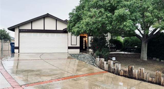 Photo of 2203 Estrella Ct, Palmdale, CA 93550