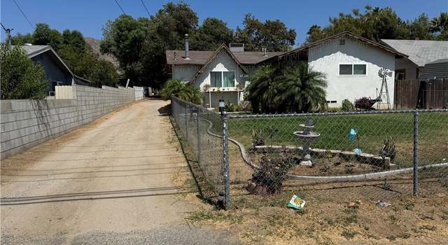 Photo of 126 Michigan Ave, Riverside, CA 92507