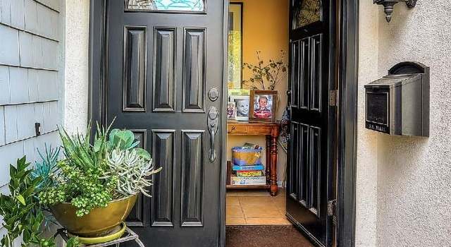 Photo of 7136 Seawind Dr, Long Beach, CA 90803