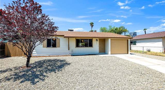 Photo of 841 S Harvard St, Hemet, CA 92543