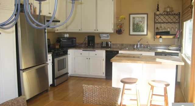 Photo of 9802 FAIR TIDE Cir, Huntington Beach, CA 92646