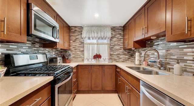 Photo of 557 E San Jose Ave #7, Burbank, CA 91501