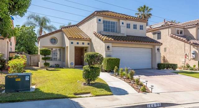 Photo of 14425 Shadow Dr, Fontana, CA 92337