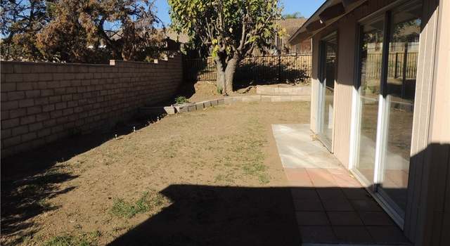 Photo of 27034 Fisher St, Highland, CA 92346