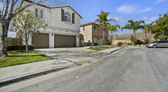 Photo of 28661 Crystal Heights Ct, Canyon Country, CA 91387
