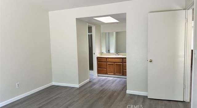 Photo of 3084 W Queens Cir, Merced, CA 95340