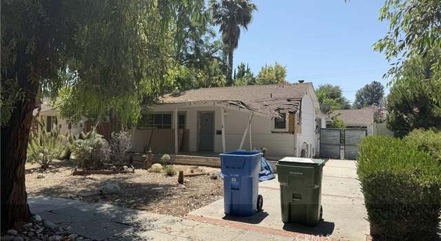 Photo of 22030 De La Osa St, Woodland Hills, CA 91364