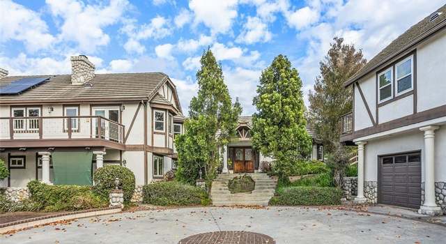 Photo of 2114 Vista Valle Verde Dr, Fallbrook, CA 92028