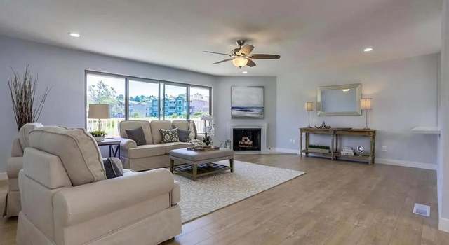 Photo of 7520 Jerez Ct Unit E, Carlsbad, CA 92009