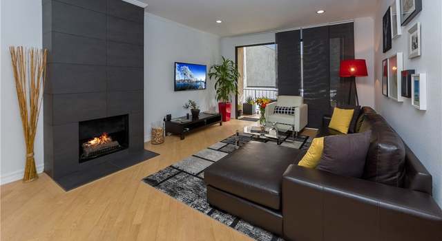 Photo of 14539 Benefit St #204, Sherman Oaks, CA 91403