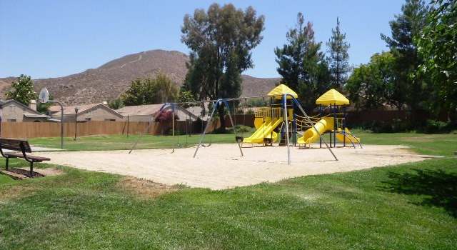 Photo of 27830 Hillpointe Dr, Menifee, CA 92585