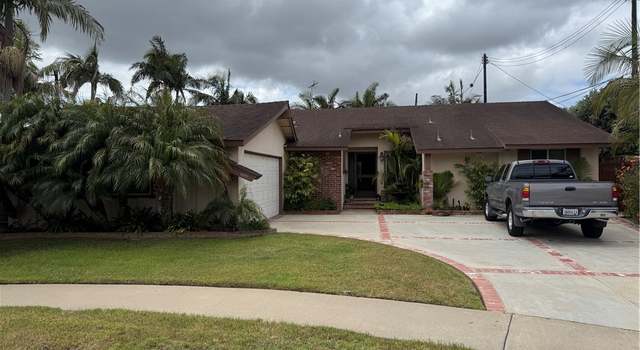 Photo of 865 Loma Cir, Costa Mesa, CA 92626