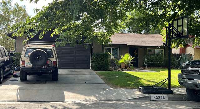 Photo of 43228 Laurelwood Ln, Lancaster, CA 93536