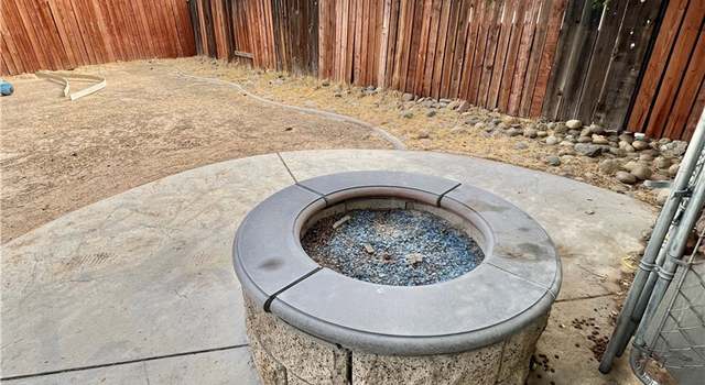 Photo of 43228 Laurelwood Ln, Lancaster, CA 93536