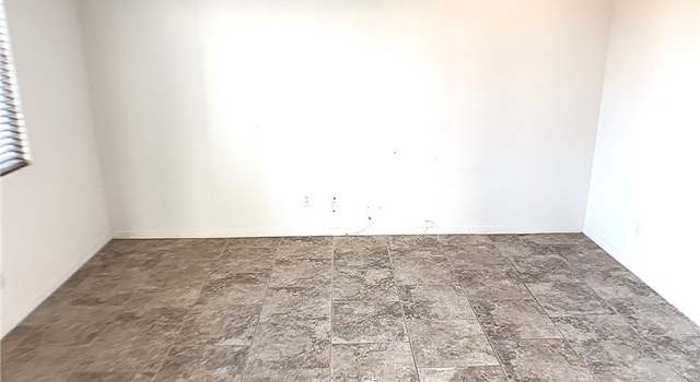 Photo of 9132 Seal Beach Dr, Hesperia, CA 92344