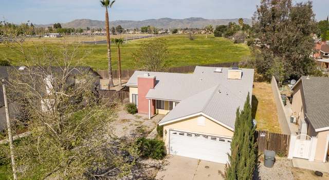Photo of 1746 The Willows Rd, San Jacinto, CA 92583