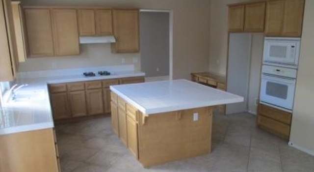 Photo of 30799 Highland Vista Cir, Temecula, CA 92591