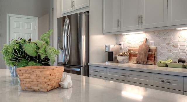 Photo of 29038 Golden Sunset Cir, Winchester, CA 92596