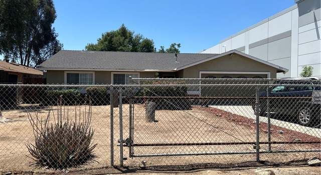 Photo of 111 W Perry St, Perris, CA 92571
