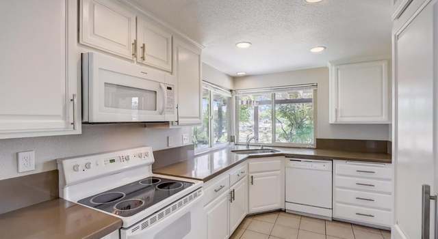 Photo of 1125 Wren Gln, Escondido, CA 92026