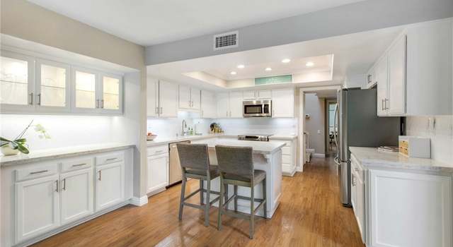 Photo of 19675 Seacliff Ln, Huntington Beach, CA 92648