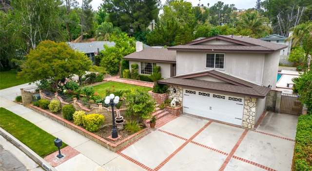 Photo of 26341 Torreypines Dr, Newhall, CA 91321