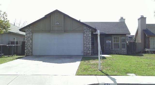 Photo of 571 Wildwood Ln, Perris, CA 92571