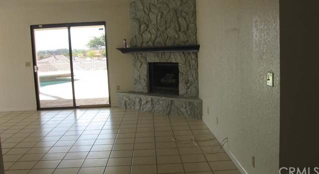 Photo of 17975 Fremontia Ln, Victorville, CA 92395