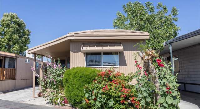 Photo of 18540 Soledad Canyon Rd Spc 17, Canyon Country, CA 91351