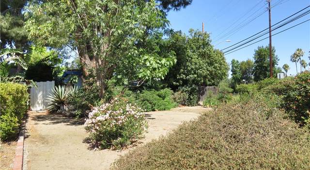 Photo of 6249 Corbin Ave, Tarzana, CA 91356