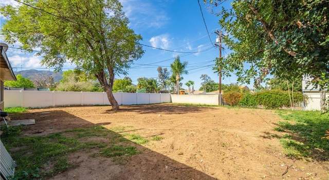 Photo of 904 Via Bernardo, Corona, CA 92882