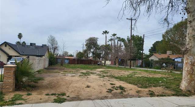 Photo of 1120 Gage St, Bakersfield, CA 93305