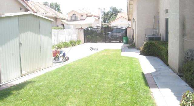 Photo of 7390 Red Clover Way, Highland, CA 92346