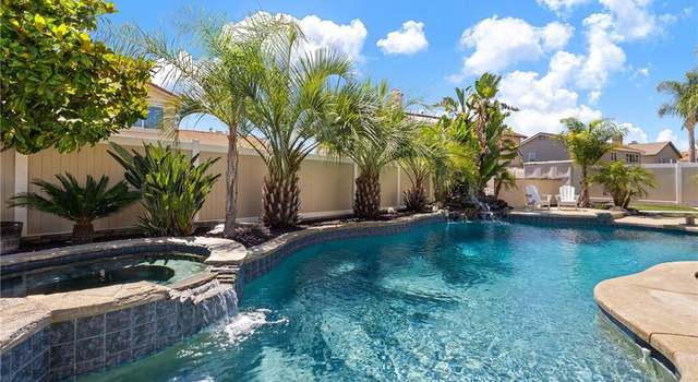 Photo of 33668 Iris Ln, Murrieta, CA 92563
