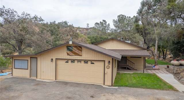 Photo of 35883 Douglas Rd N, Coarsegold, CA 93614