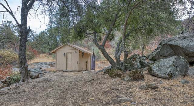 Photo of 35883 Douglas Rd N, Coarsegold, CA 93614