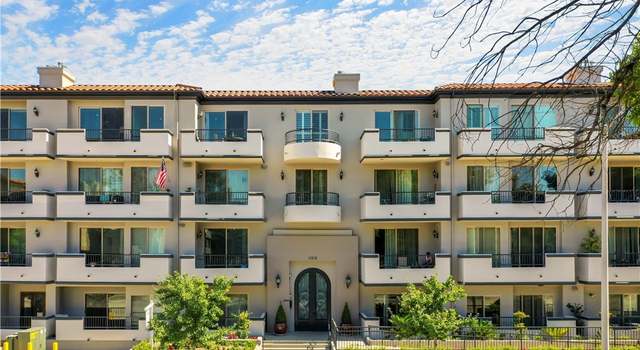 Photo of 11218 Camarillo St #401, Toluca Lake, CA 91602