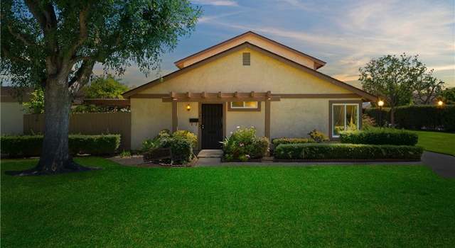 Photo of 341 Carriage Dr Unit 51-A, Santa Ana, CA 92707