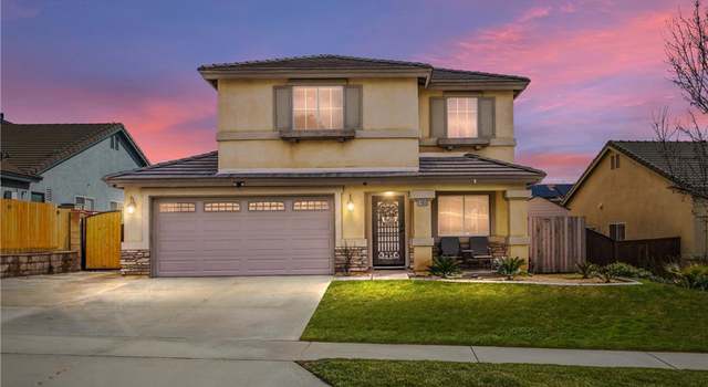 Photo of 1466 Willowbend Way, Beaumont, CA 92223